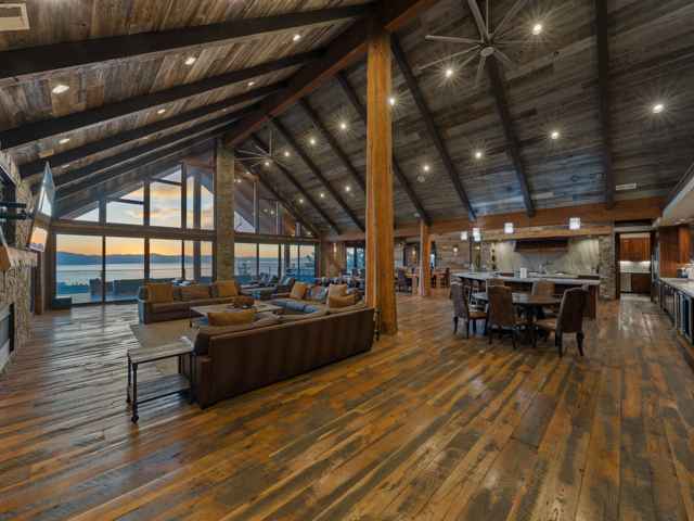 prop_1639_1782749461_17_bedroom_18_bath_sherman_estate_at_heavenly_with_indoor_pool_on_15_acres.jpg