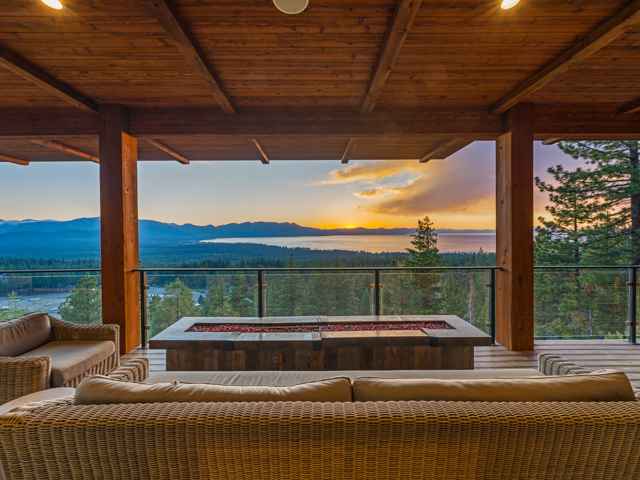 prop_1639_1782749603_17_bedroom_18_bath_sherman_estate_at_heavenly_with_indoor_pool_on_15_acres.jpg