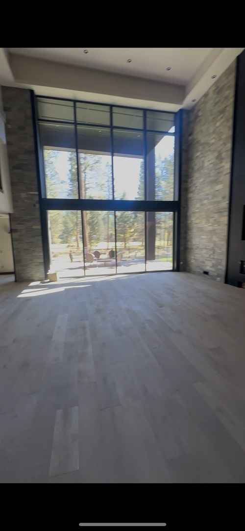 prop_3921_1759946100_10_bedroom_epic_estate_on_1_acre_meadow.jpg