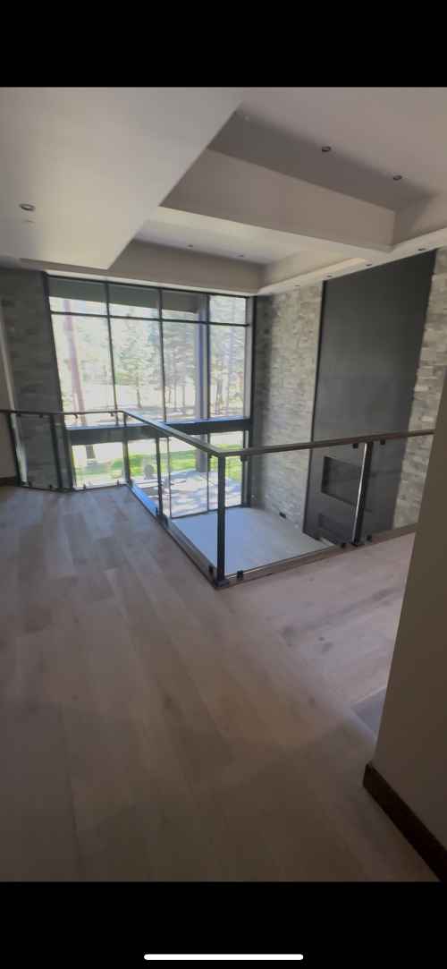 prop_3921_1759946178_10_bedroom_epic_estate_on_1_acre_meadow.jpg