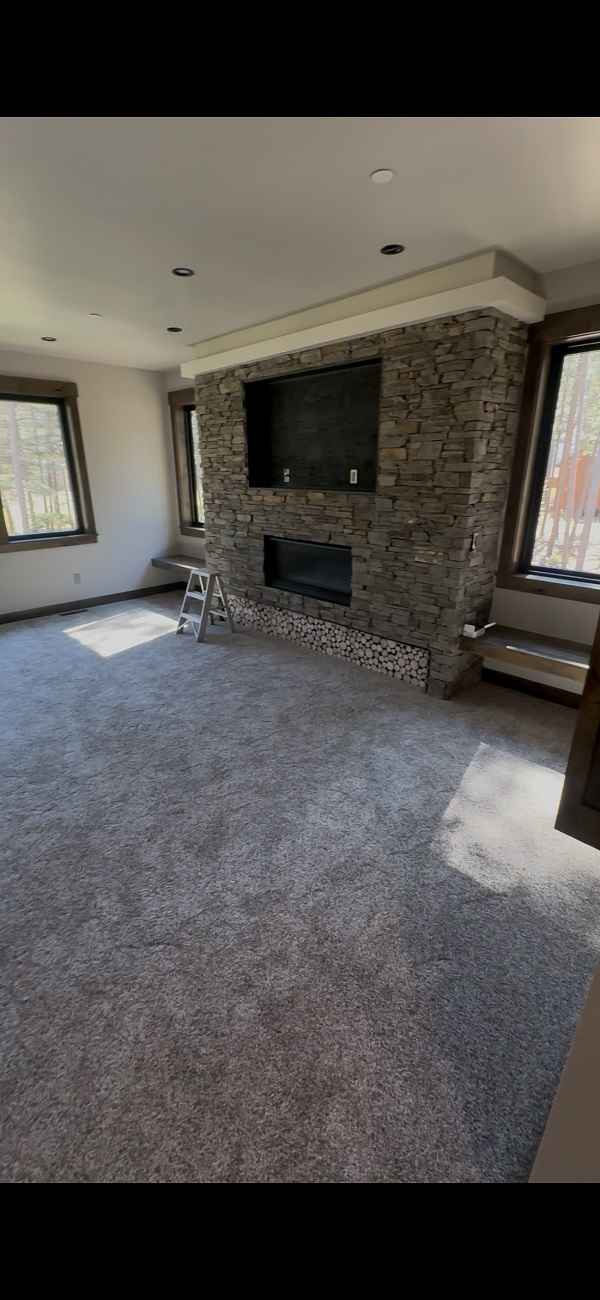 prop_3921_1759946610_10_bedroom_epic_estate_on_1_acre_meadow.jpg
