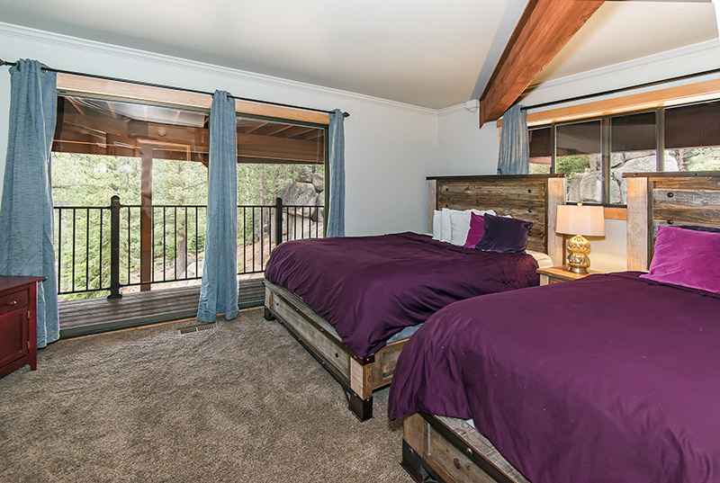 prop_661_1435773377_8_bedroom_estate_next_to_heavenly_with_indoor_pool_on_5_acres.jpg